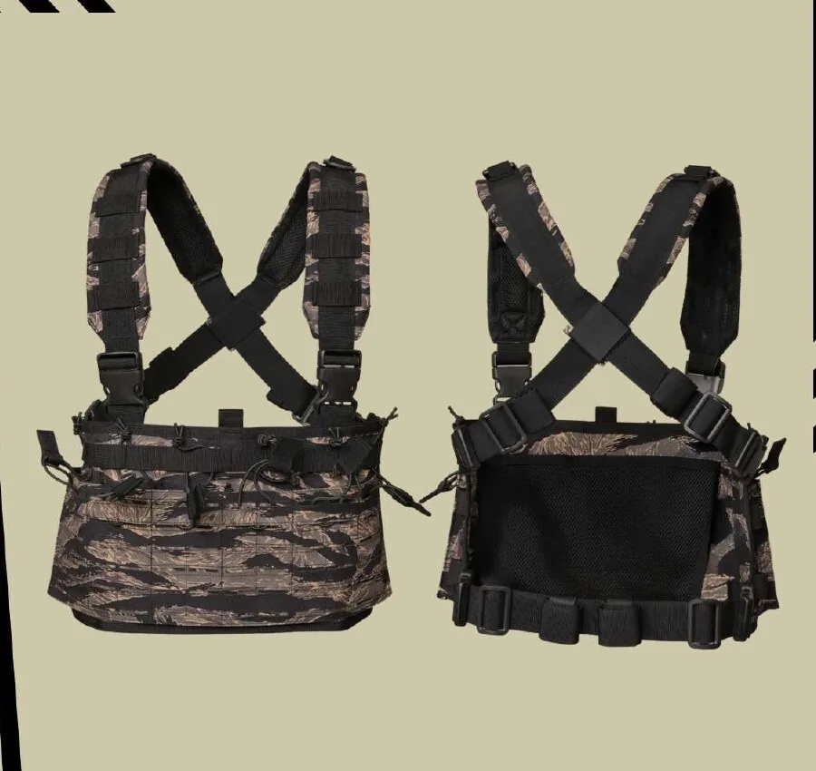 Chest Rig in Tiger Strip